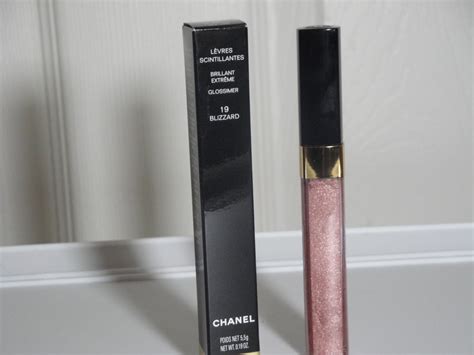 chanel levres scintillantes 19 blizzard|Chanel Levres Scintillantes Glossimer Blizzard No. 19.